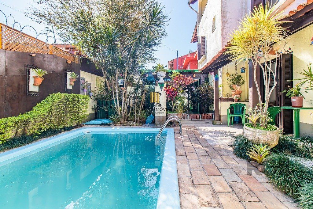 Venha morar num lugar tranquilo da zona sul, casa de 334m²