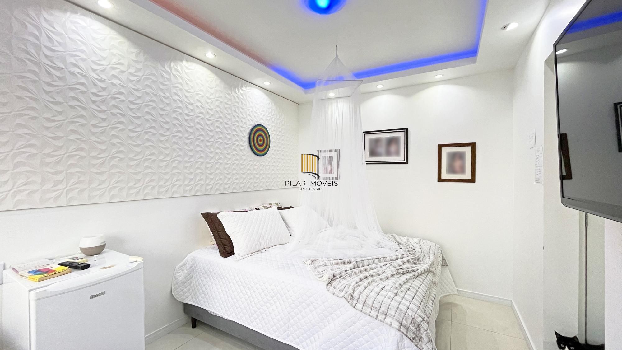 Apartamento 82m² - três dormitórios, suíte, duas vagas de garagem