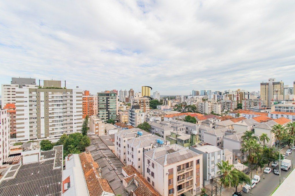 3 dormitórios em 103m² no miolo do Menino Deus