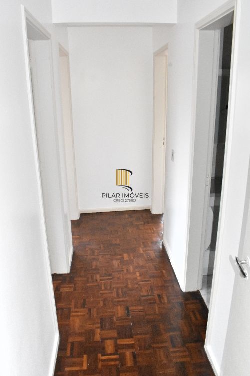 Apartamento 3 dormitorios vaga coberta Menino Deus
