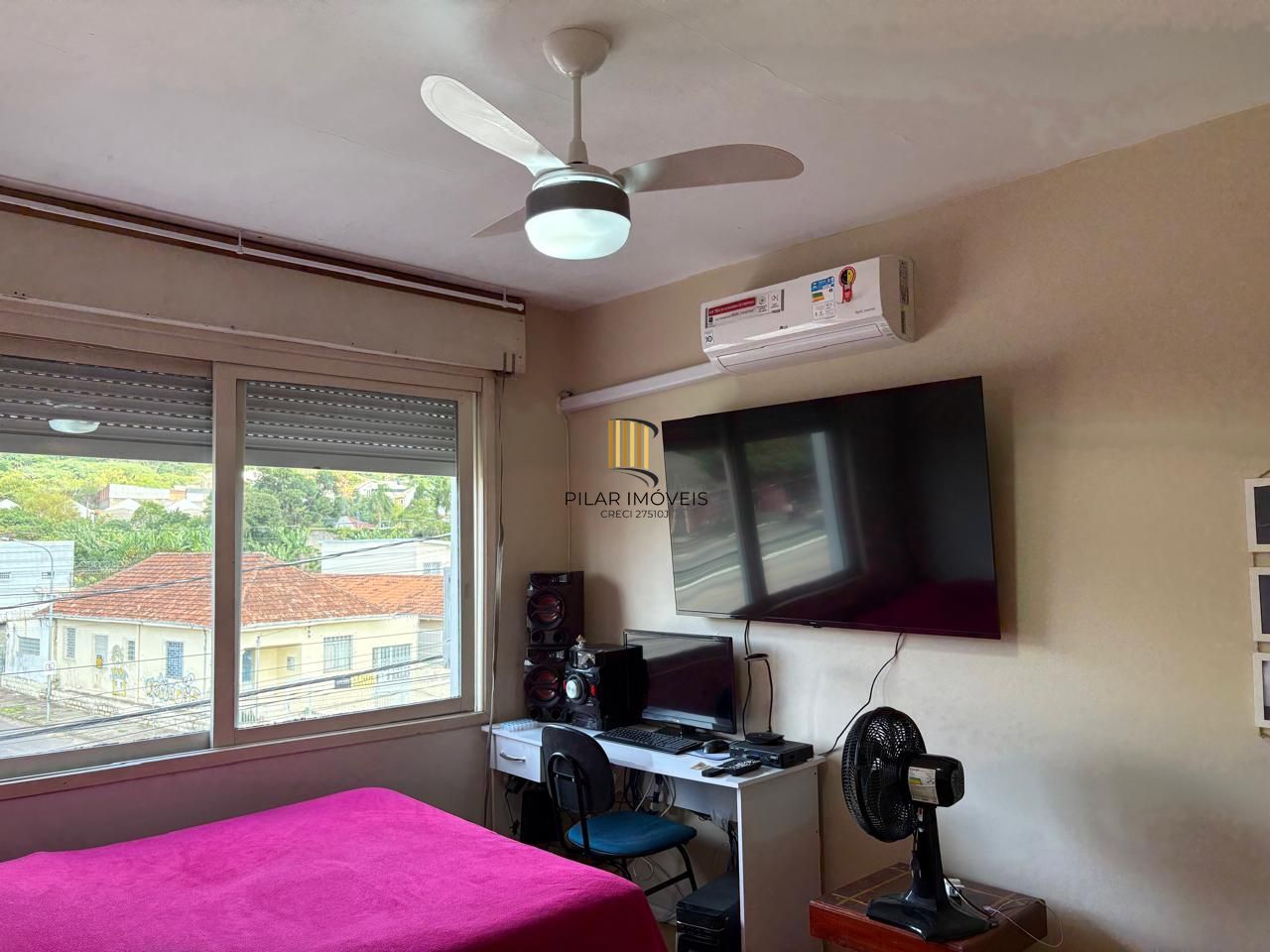 Apartamento 62m², dois dormitórios no bairro Glória