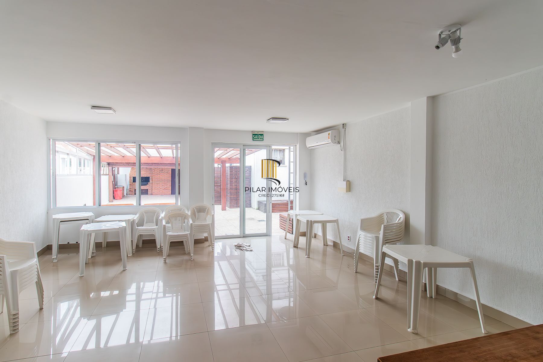 APTO 2 D (1 suíte)térreo - 100,56 m² 1 vaga dupla-STO ANTONIO