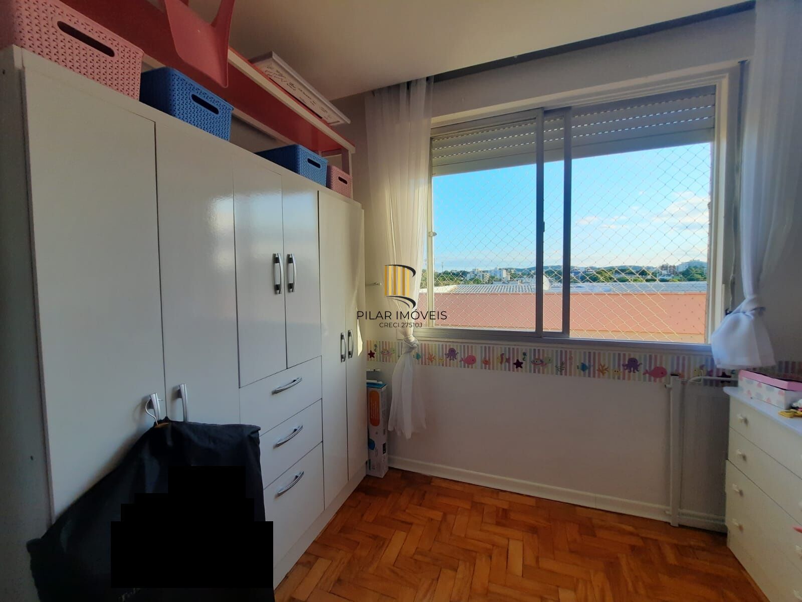 Apartamento dois dormitórios,  uma garagem e vaga rotativa