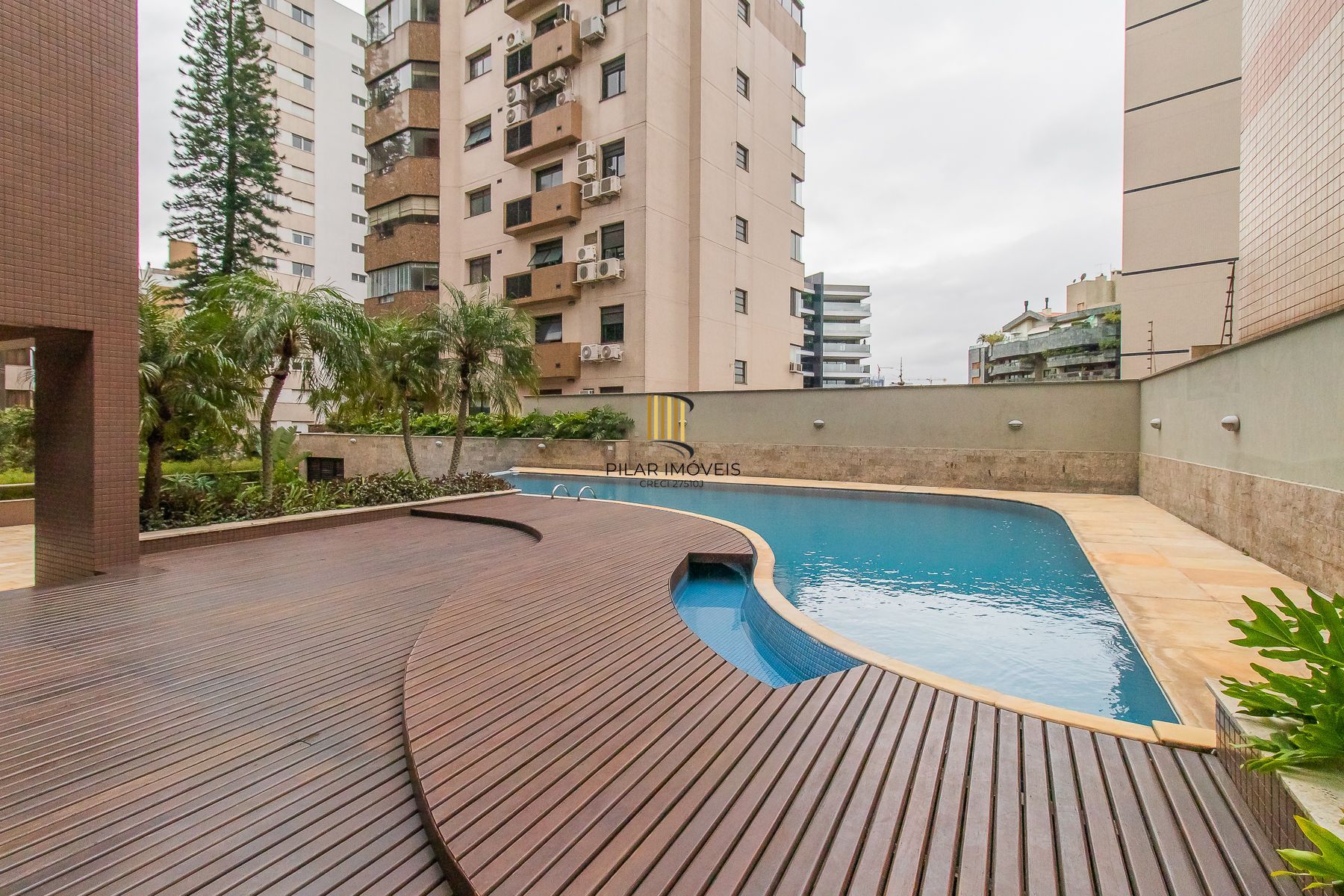 Apartamento cobertura - 4 dorms.  6 vagas - 500 m² -  Auxiliadora