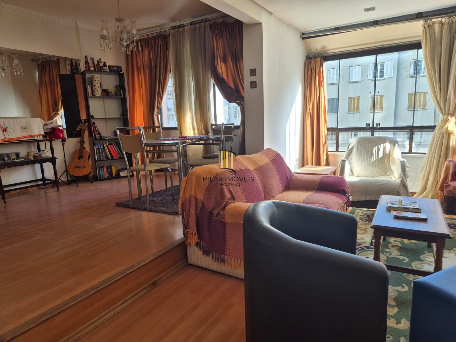 3 Dormitórios transformado em um com closet