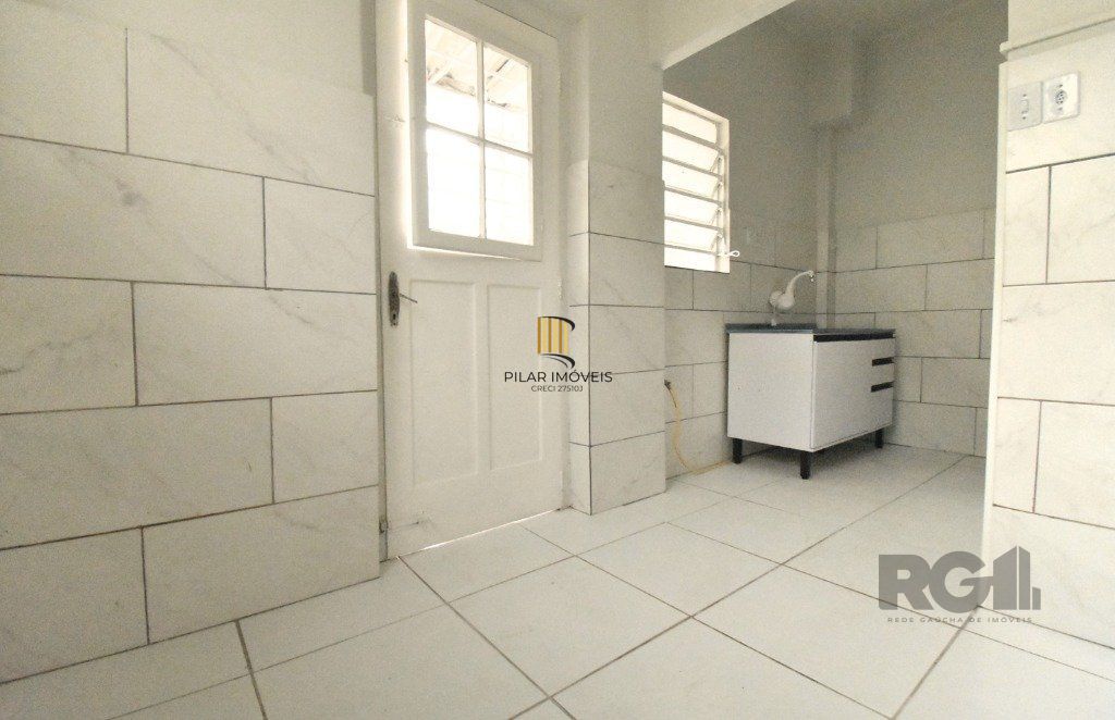 APARTAMENTO - 2 dorms - 2 vagas - 98,00 m² -  MENINO DEUS