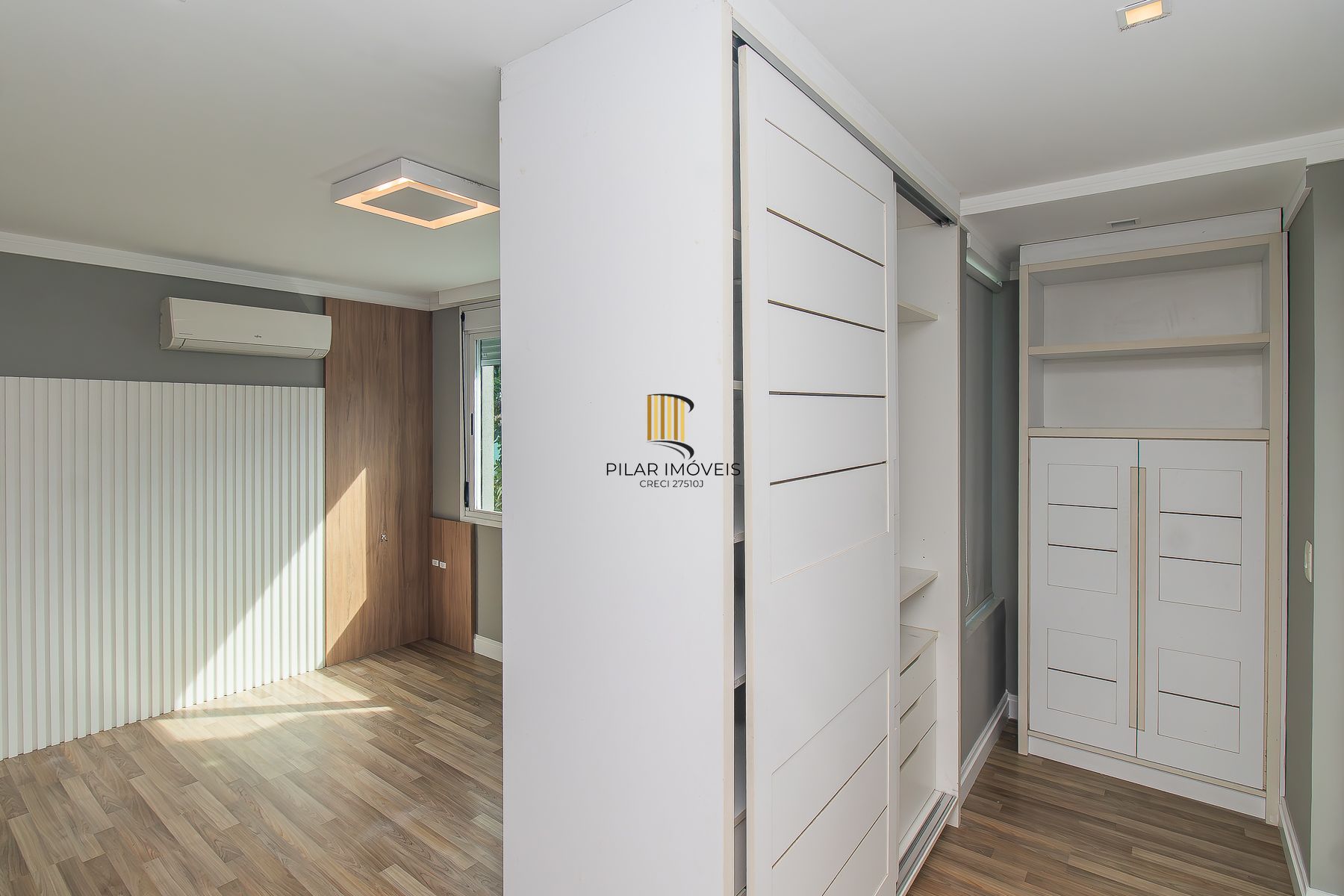 casa 271,84m²em condomínio 3 dormitórios 1 suite 3 vagas