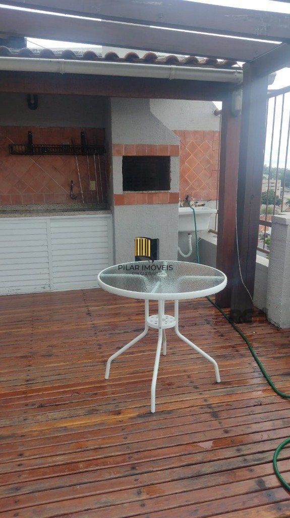cobertura - 2 Dormitórios - 98,00 m² -  1 vaga - Menino Deus