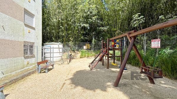 Apartamento em Porto Alegre, no bairro Vila Nova, com 2 dormitório