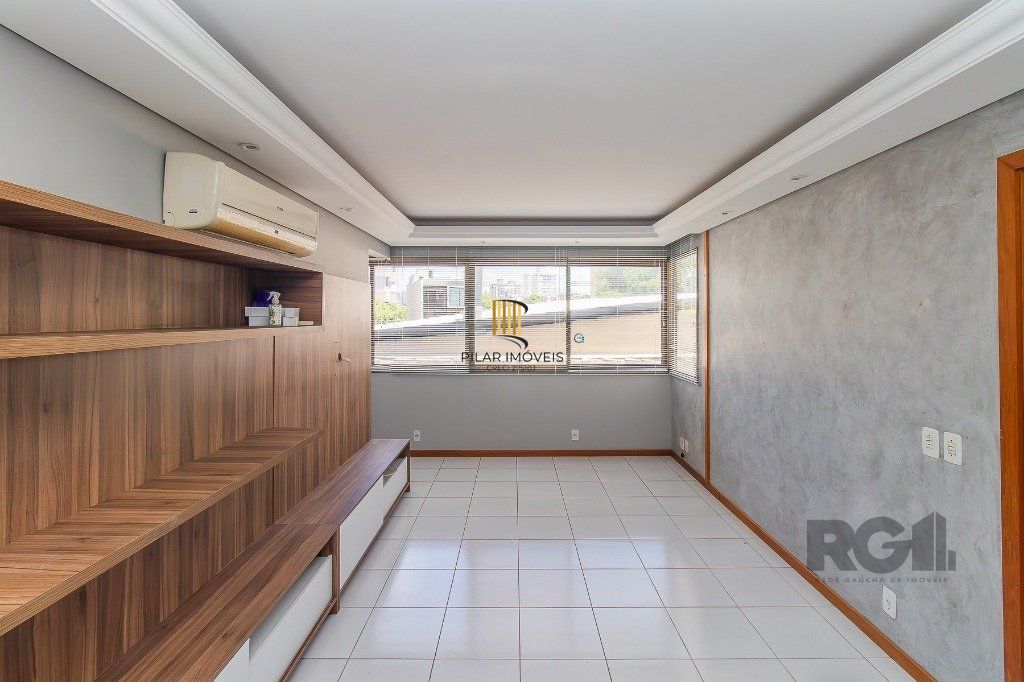 Apartamento 2 dormitórios, com suíte e churrasqueira