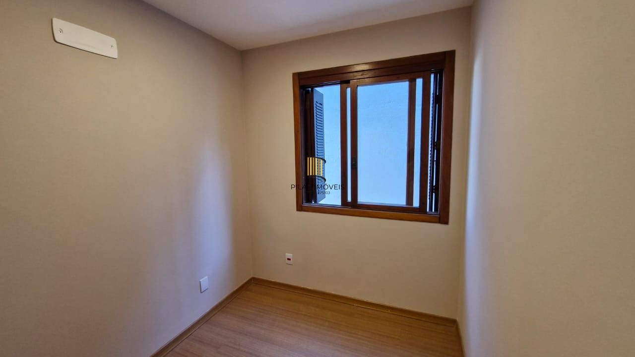 Apartamento todo reformado pronto para morar no Menino Deus
