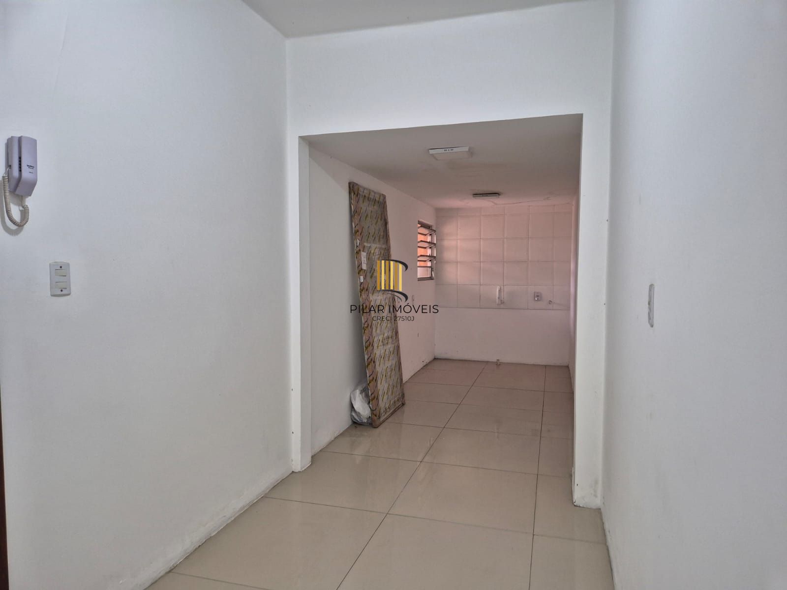 Térreo com pátio