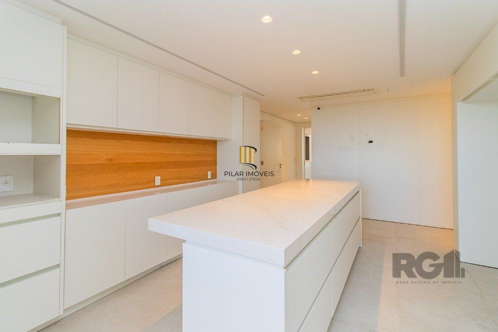 apartamento - 4 dormitórios - 4 vagas - 388,44 m² - Moinhos de Vento