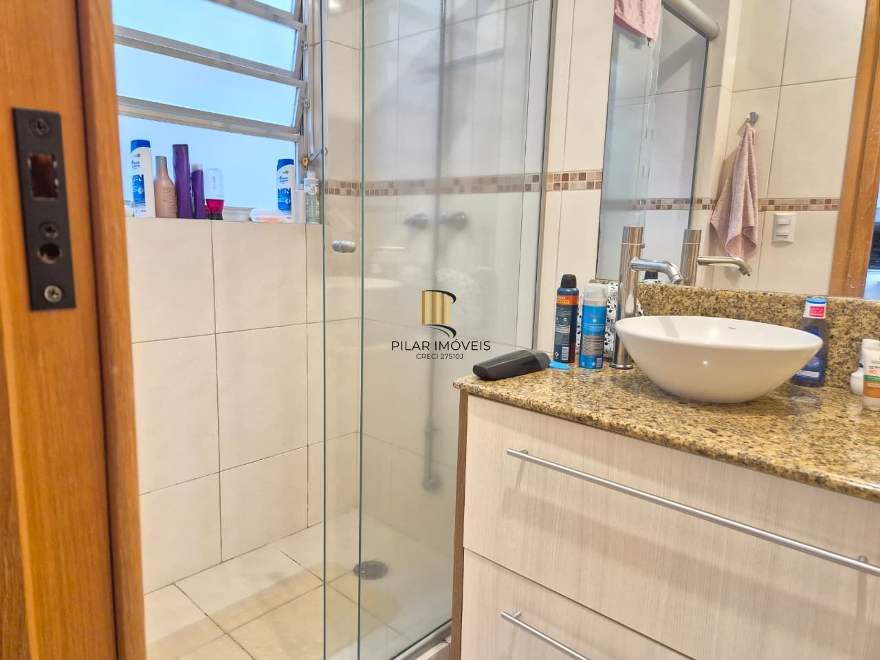 2D com Vaga na Barão do Triunfo