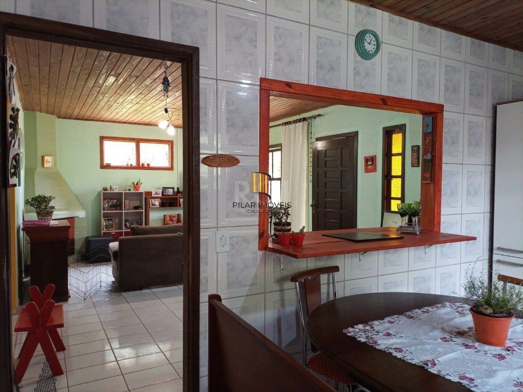 Sítio para Venda - 120m², 3 dormitórios, sendo 1 suites, Águas Claras