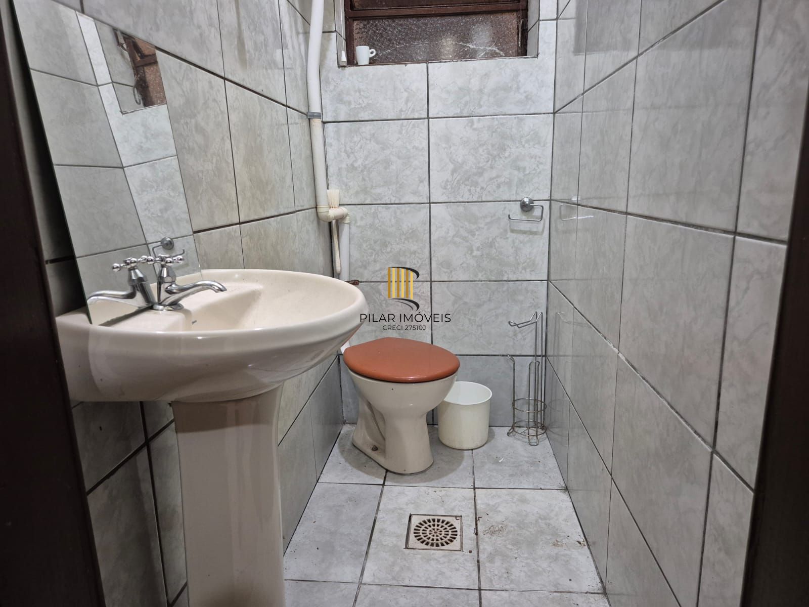 Casa com 02 pavimentos independentes