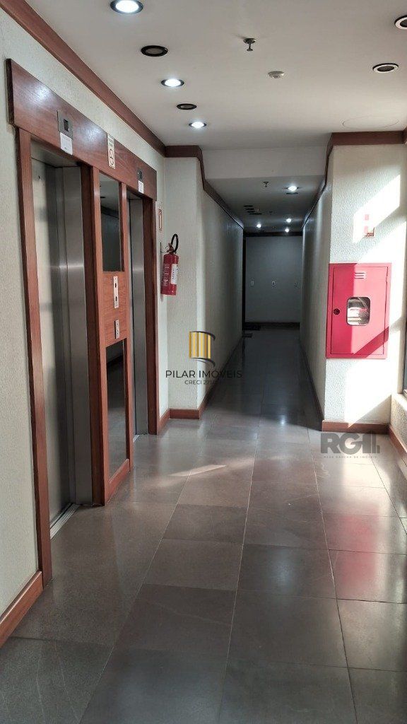 conjunto/sala - 77 m² - 1 vaga - MENINO DEUS