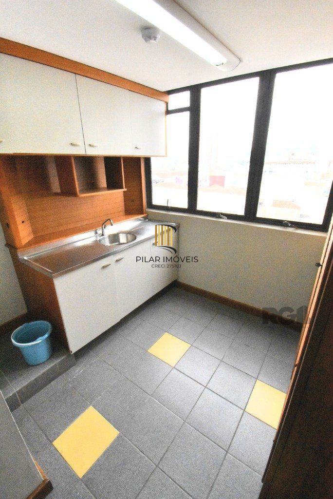 Sala comercial na Azenha 489m²