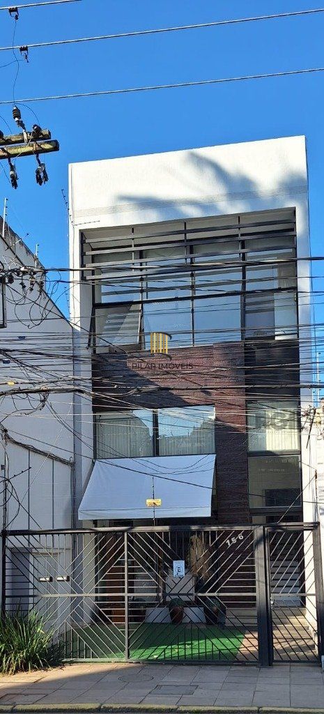 casa misto -7 salas - 325,12 m² - Menino Deus