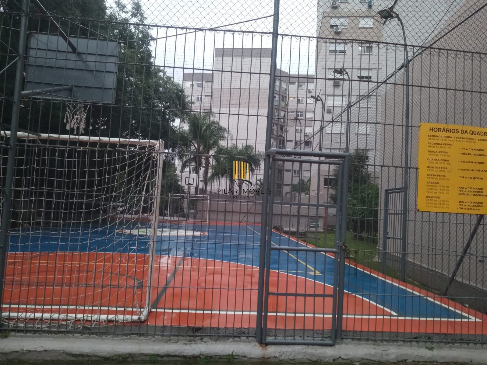 Apartamento três dormitórios, vaga rotativa Bairro Cristal