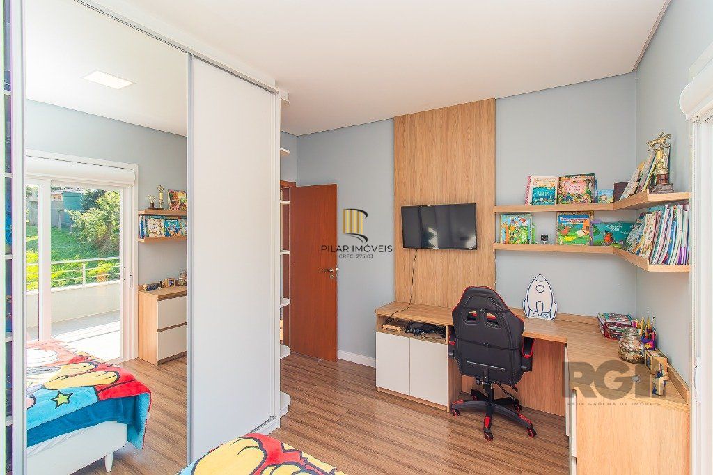 Casa Condominio para Venda - 170m², 3 dormitórios, sendo 1 suites, 1 vaga - São Lucas