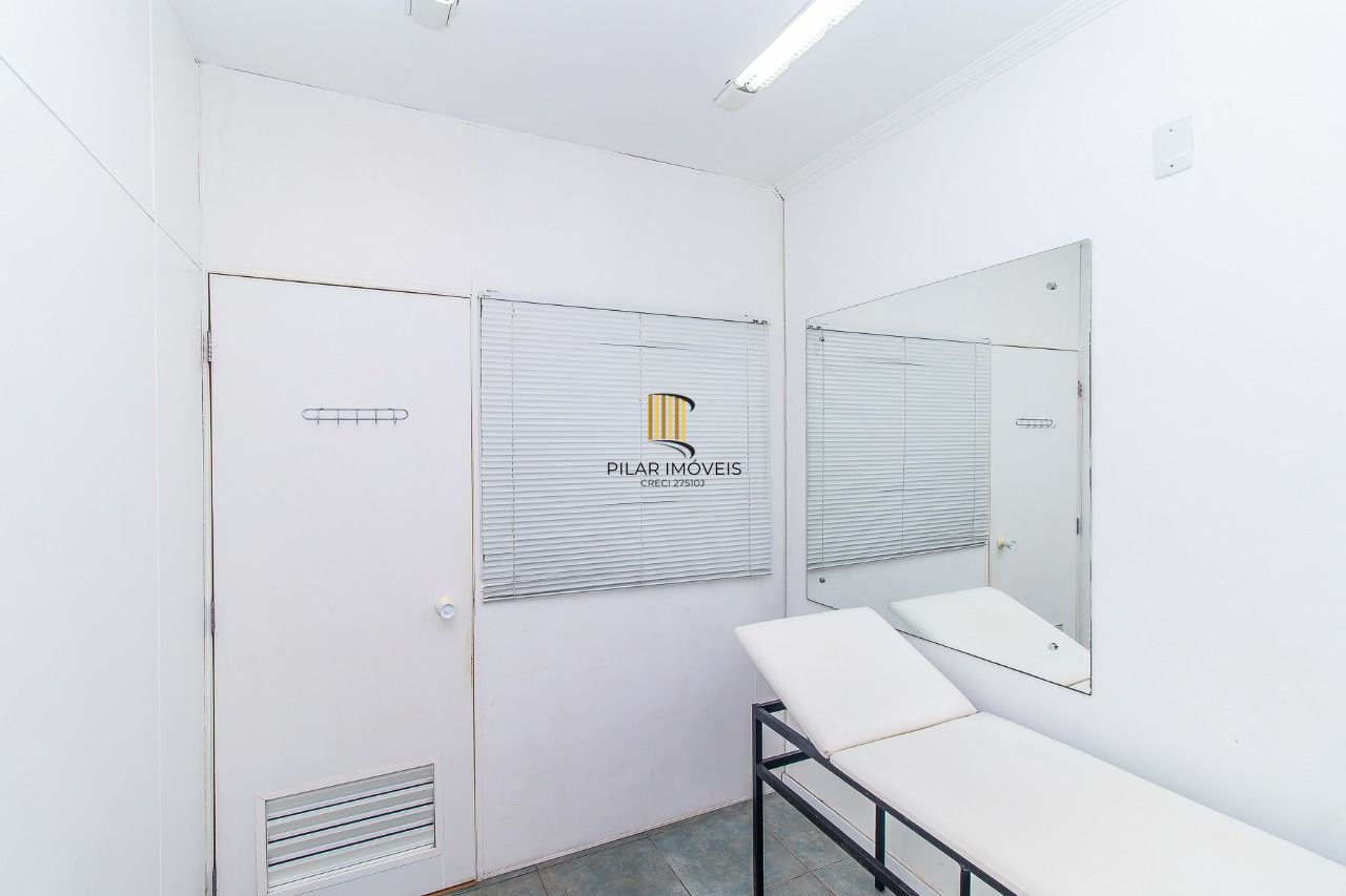Sala Comercial 1 dormitório no bairro Menino Deus