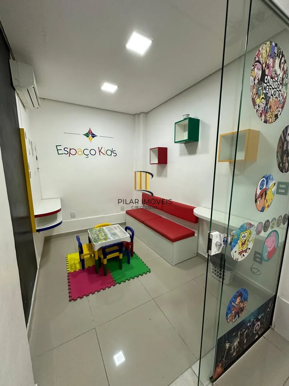 sala comercial completa