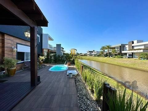 casa condomínio - 4 dormitórios - 192,00 m² - CAPÃO DA CANOA