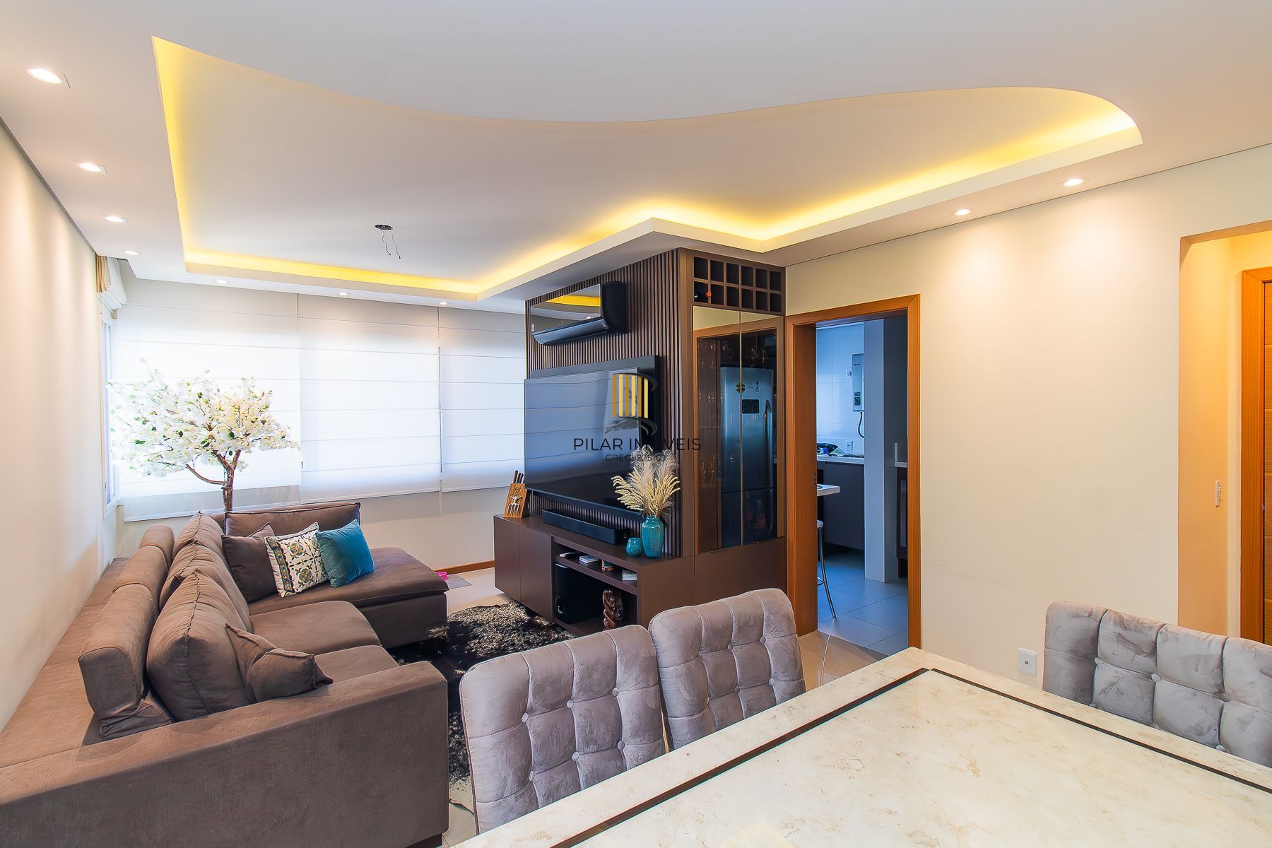 2D com suíte, vaga e churrasqueira