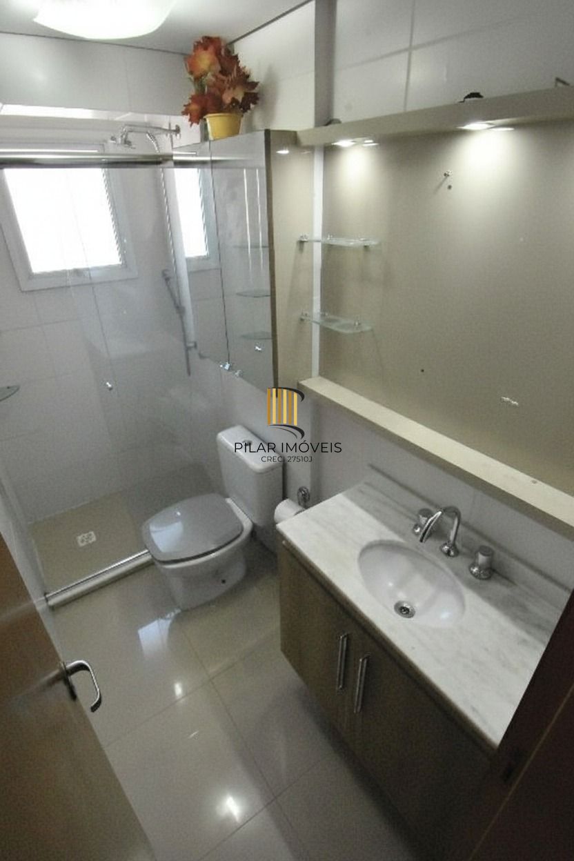 APARTAMENTO 2 DORMITÓRIOS COM 1 VAGA E SACADA COM CHURRASQUEIRA