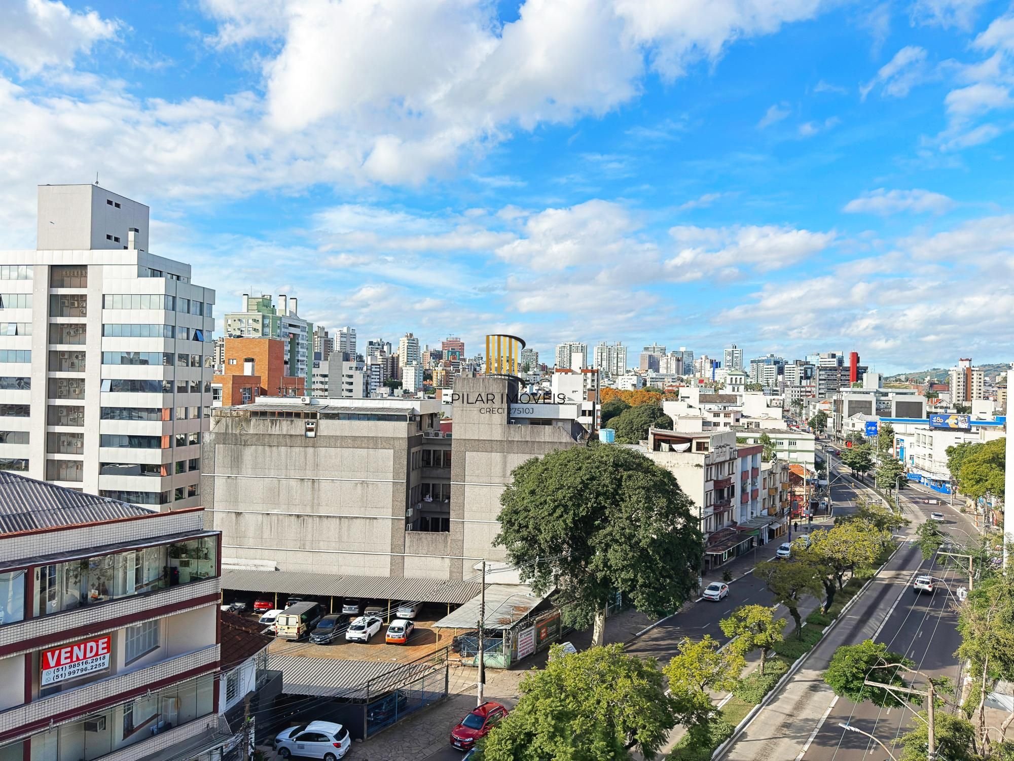 231,8 m², 3 dormitórios com suíte, 1 vaga