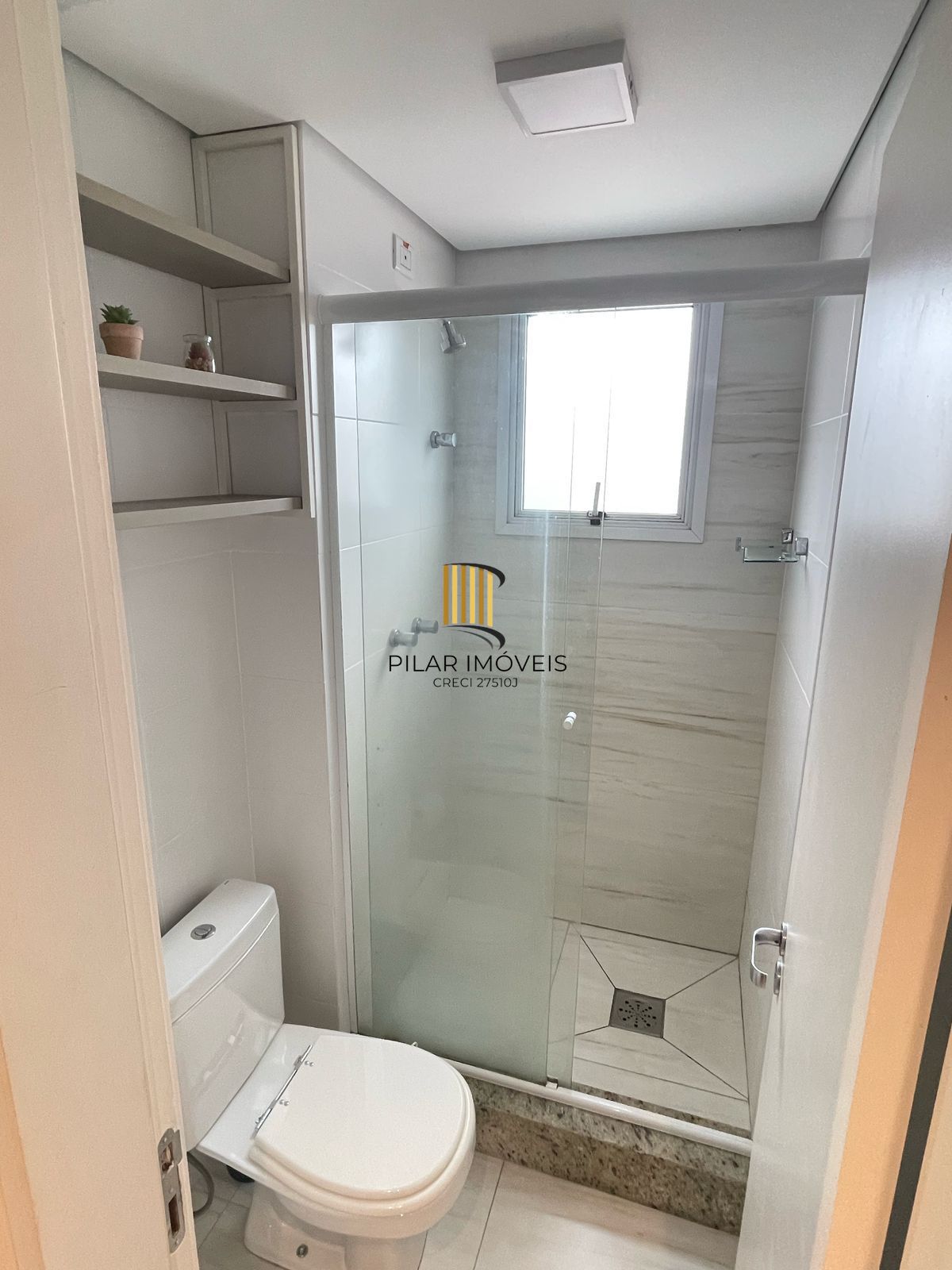 Apartamento de 1 Dormitório 43,21 m², garagem, 100% mobiliado