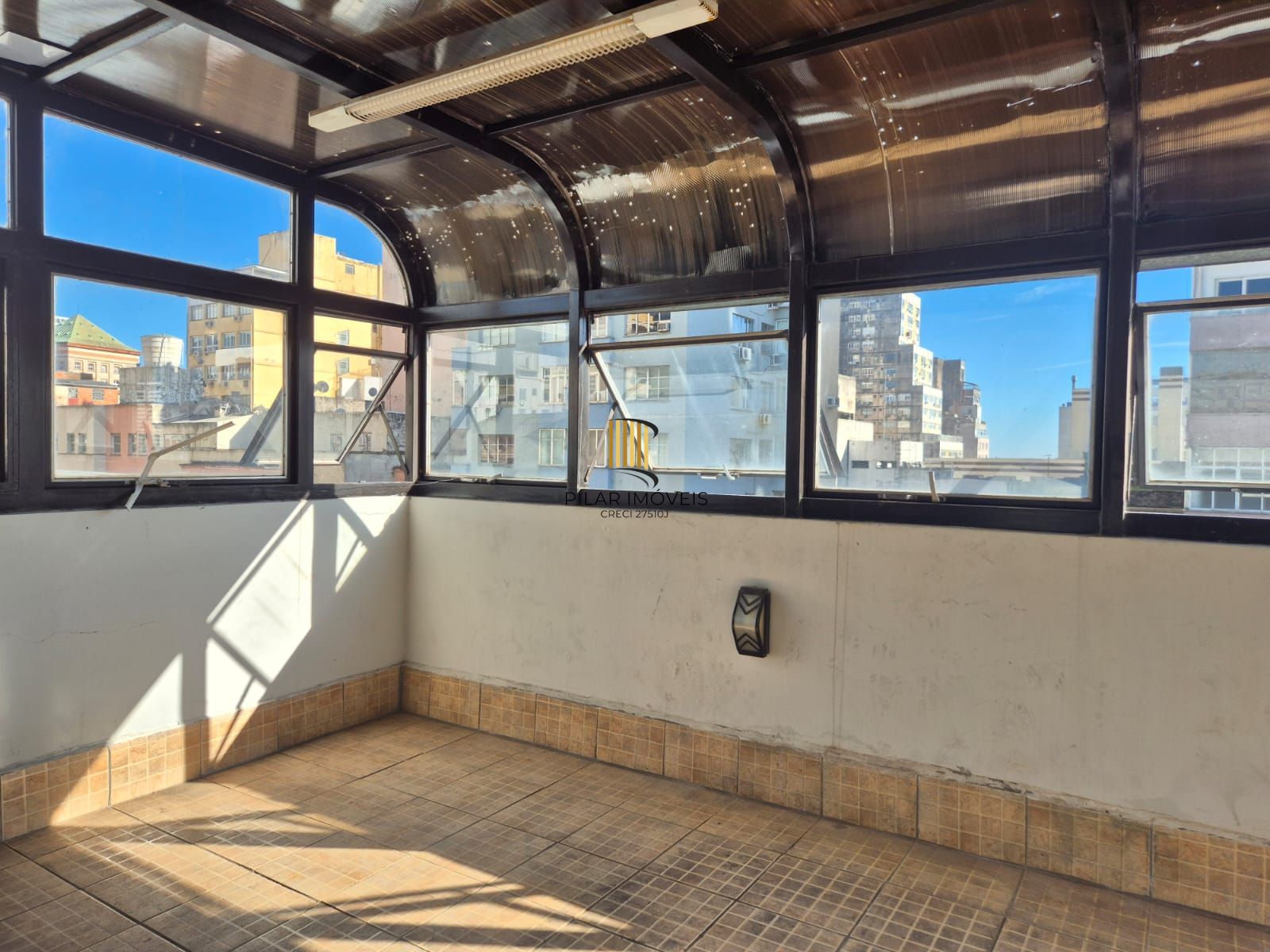 3 Dormitórios transformado em um com closet