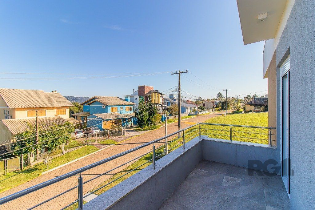 Casa Condominio para Venda - 170m², 3 dormitórios, sendo 1 suites, 1 vaga - São Lucas
