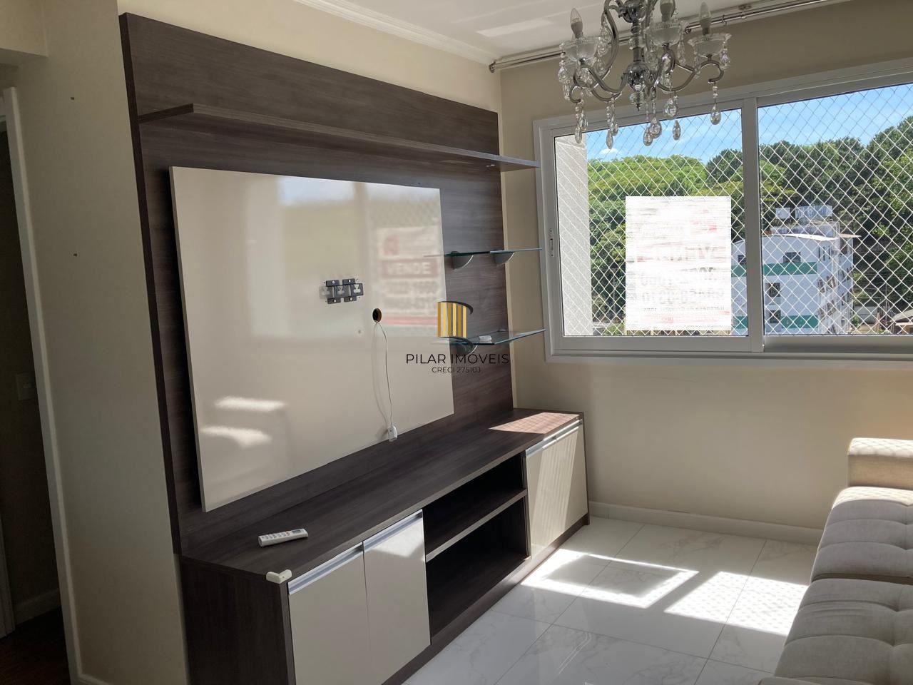 Apartamento 2 dormitórios com suíte e vaga coberta escriturada