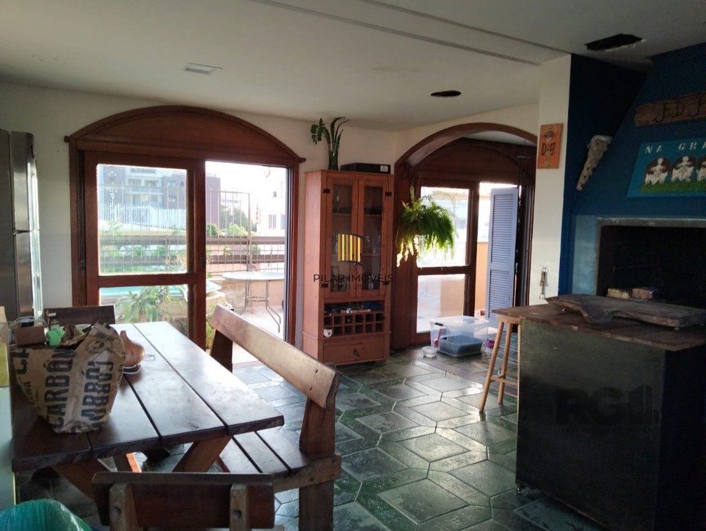 Cobertura duplex 3 dormitórios,1 vaga dupla, 210m² privativos-Cristal