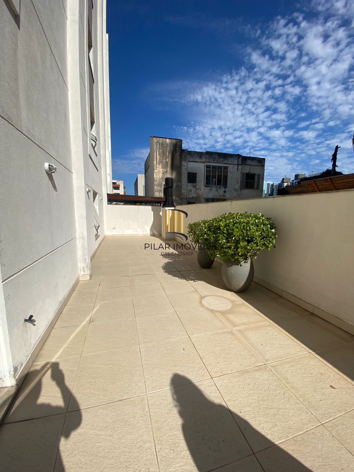 Apartamento 1 dormitório, lavabo e suite, vaga de garagem , 44m2