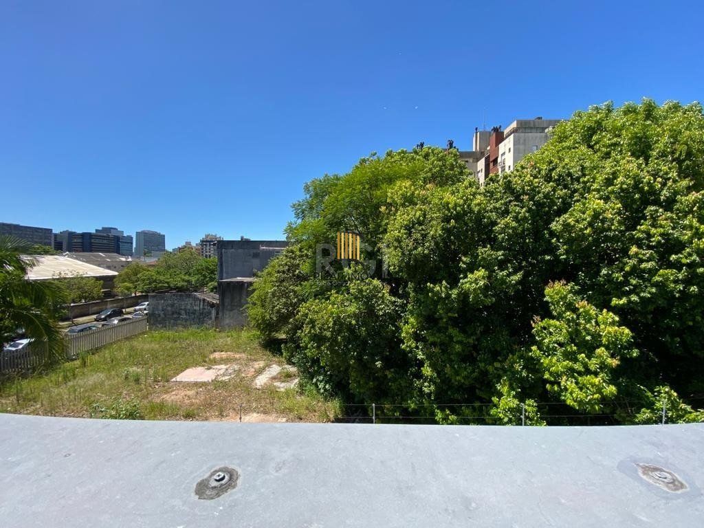 casa - 4 dormitórios - 3 vagas - 170 m² - Menino Deus