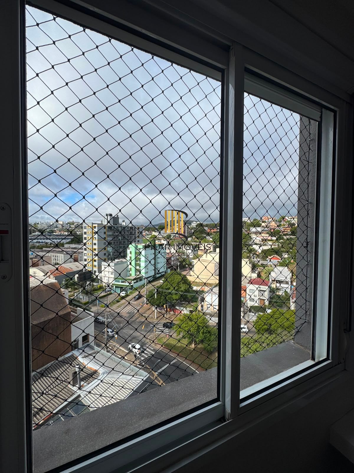 Apartamento 2 dormitórios com vaga no Menino Deus