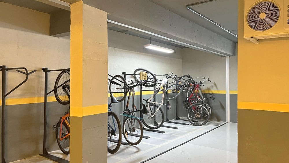 Lindo imóvel 2 dormitórios, 1 suíte, 64 m2, vaga de garagem no bairro Praia de Belas