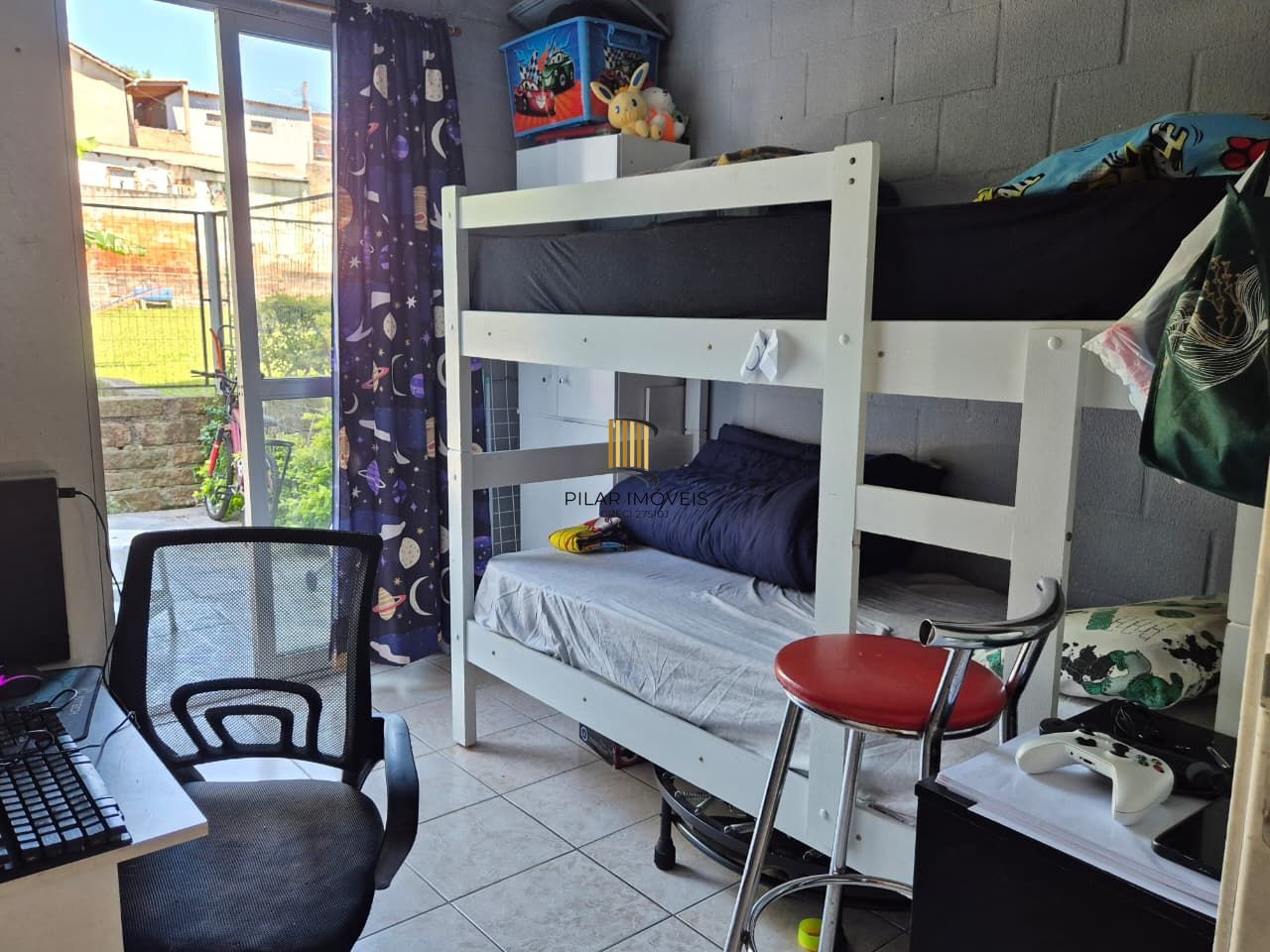 2dormitórios, térreo com vaga