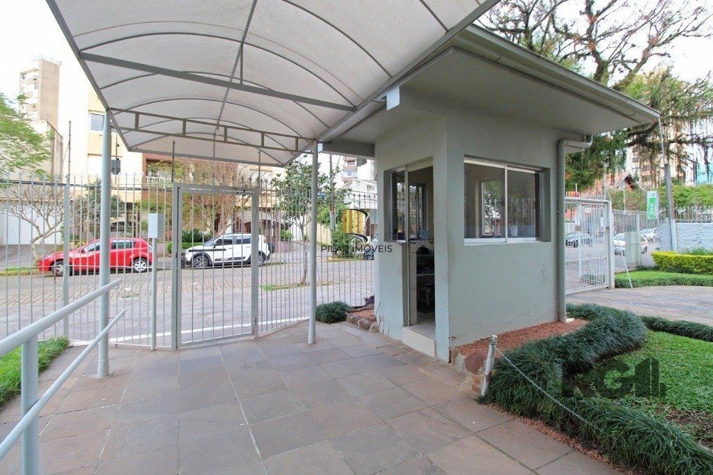 Apartamento - 2 dormitórios - 78 m² - MENINO DEUS