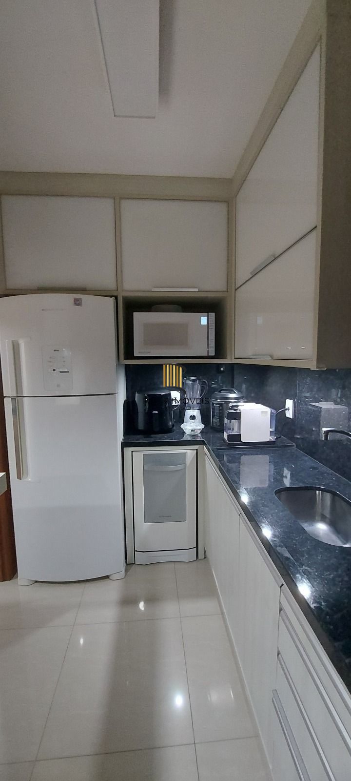 1Dormitório com churrasqueira