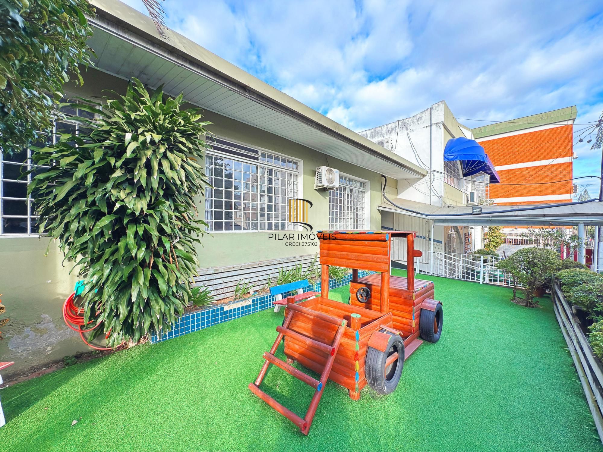 Excelente casa residencial/Comercial para vender no bairro cristo Redentor