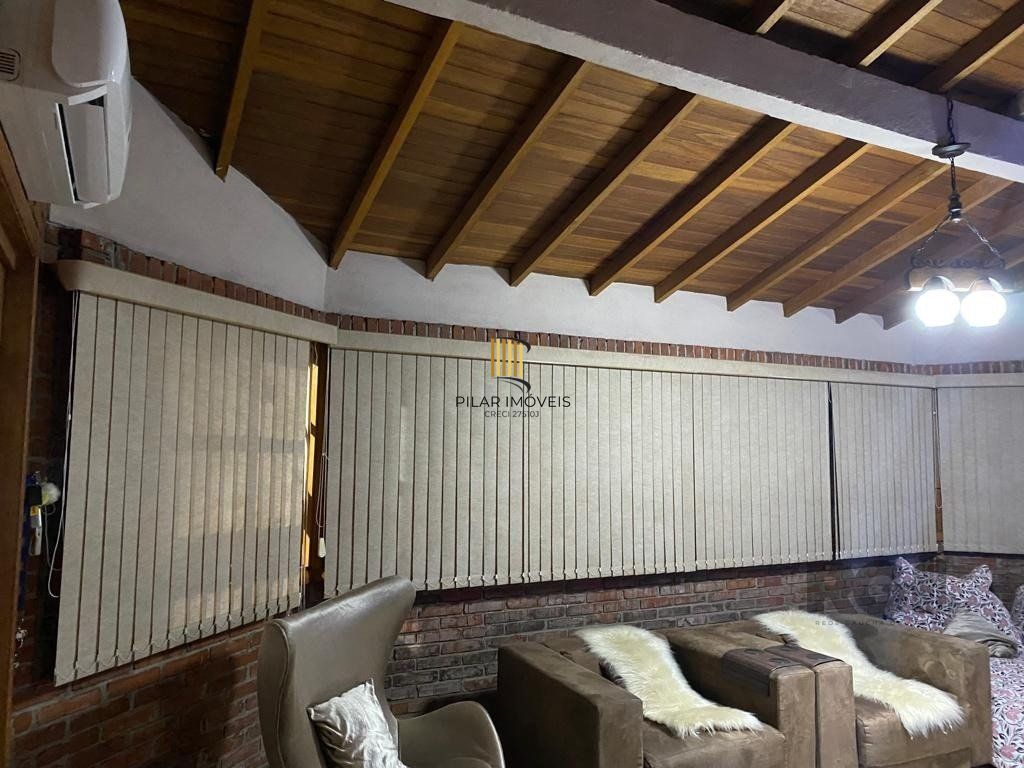 CASA EM CONDOMÍNIO - 3 dorms. - 3 vagas - 150 m² - VIAMÃO