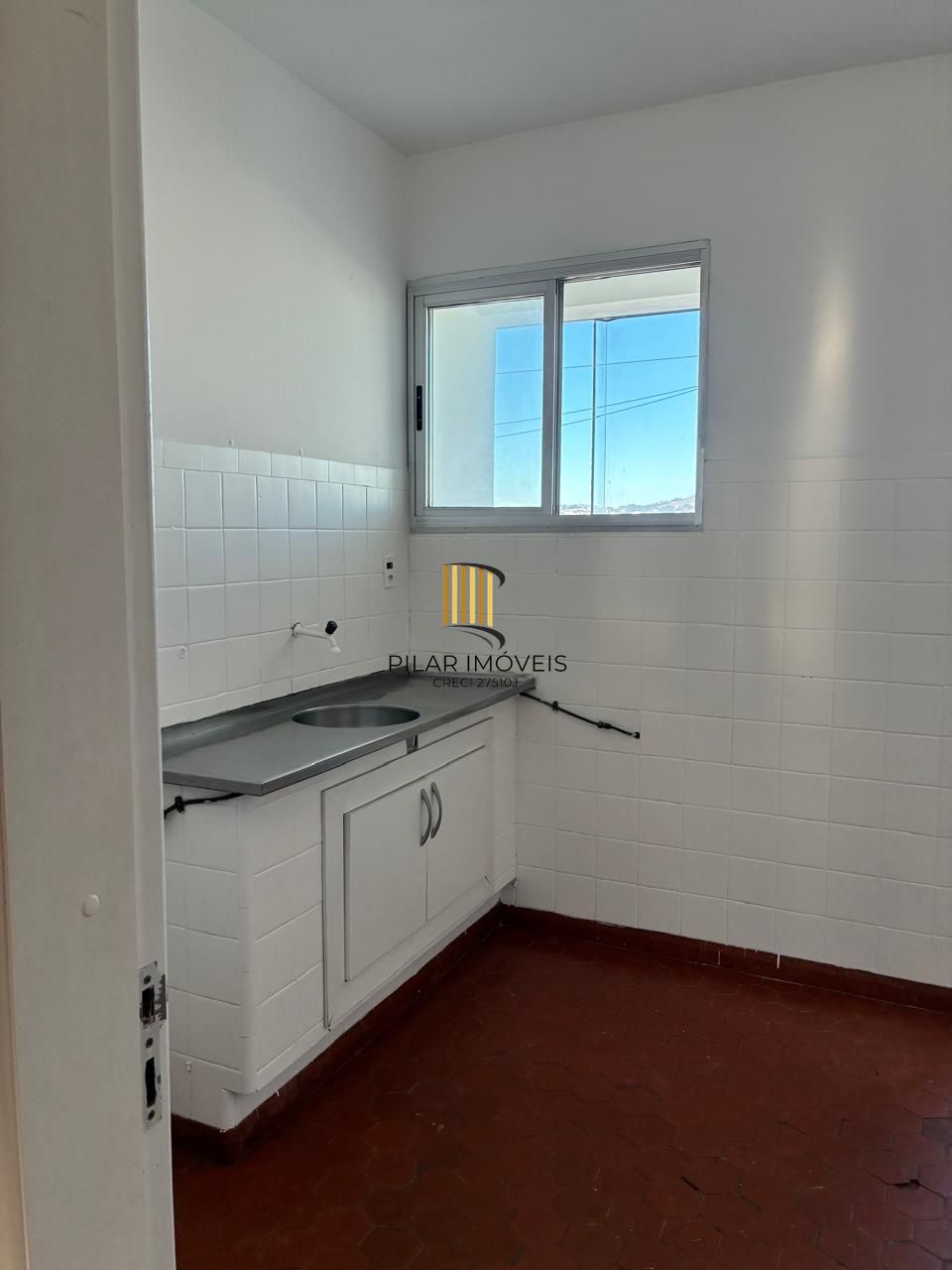 AMPLO APARTAMENTO DE 3 DORMITÓRIOS NA CIDADE BAIXA