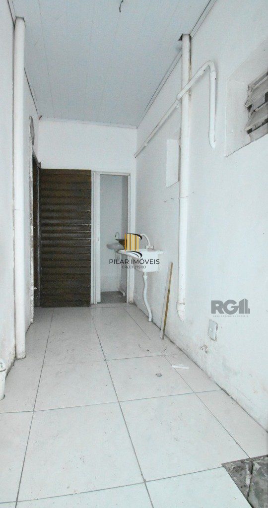 LOJA -  86 m² - MENINO DEUS