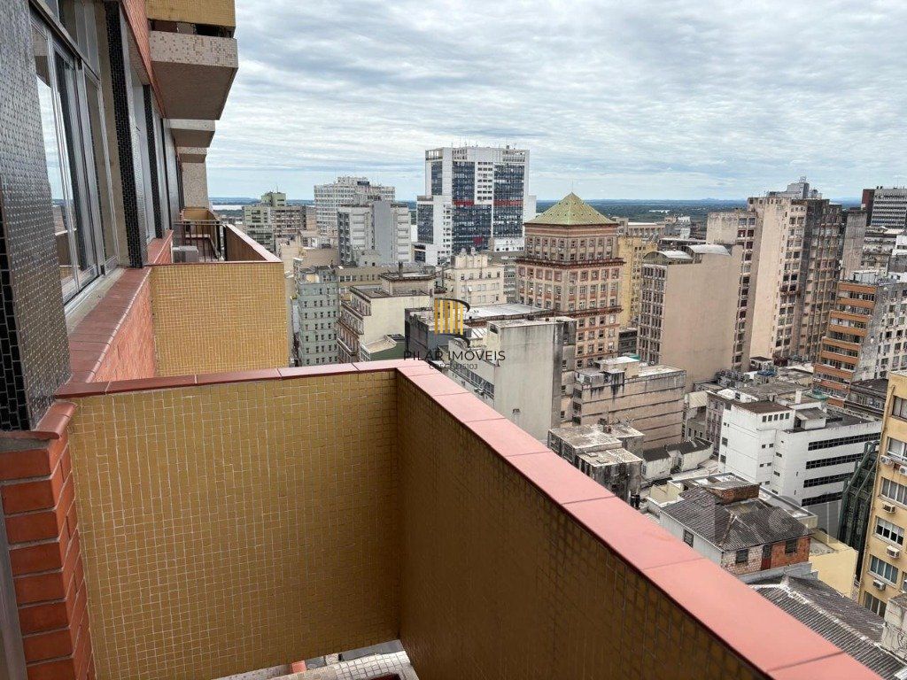 Apartamento 2 dormitórios no bairro Centro Histórico