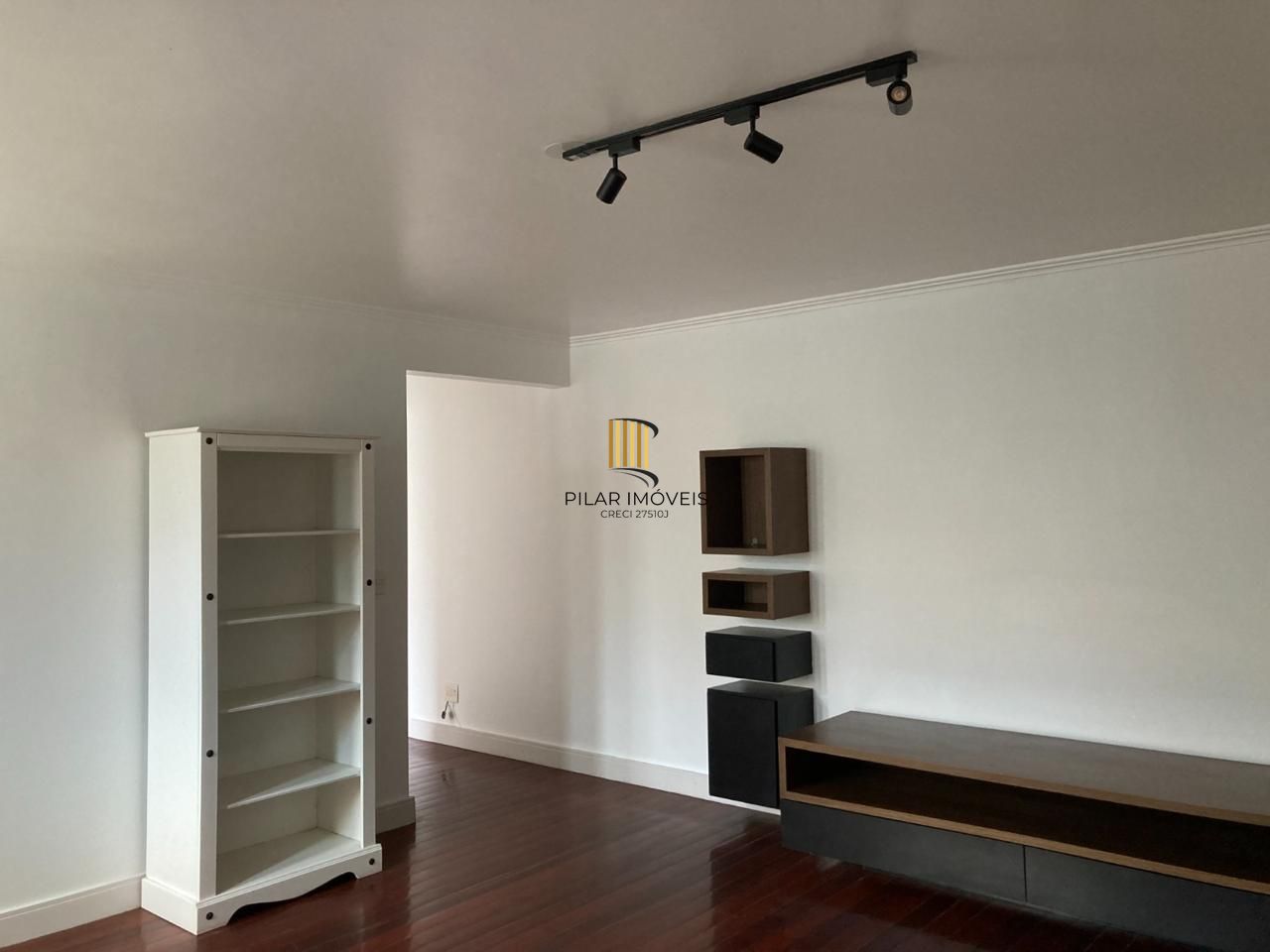 Apartamento 3 dormitórios de 93,97m² com elevador no bairro Moinhos de Vento.