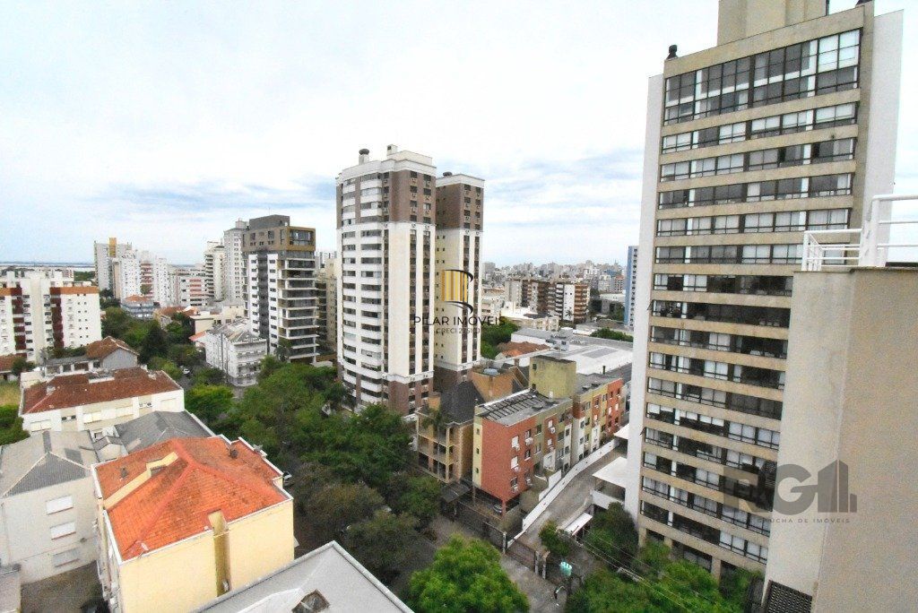 Apartamento 3 dormitórios no bairro Menino Deus